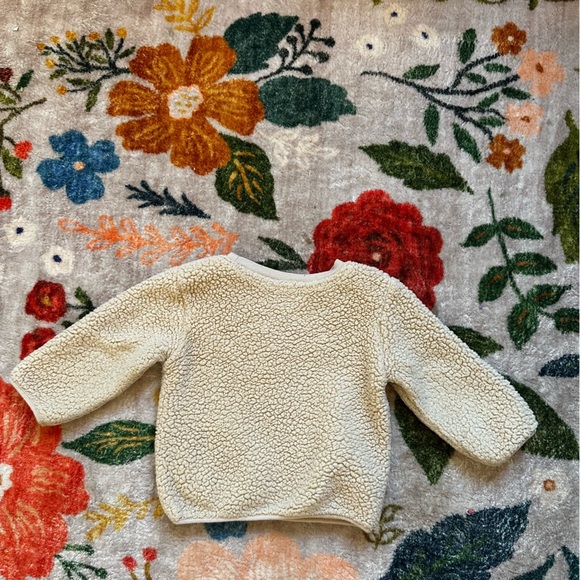 🌟3/$20🌟 
Disney Winnie the Pooh Sweatshirt 0-3Months - Picture 3 of 6